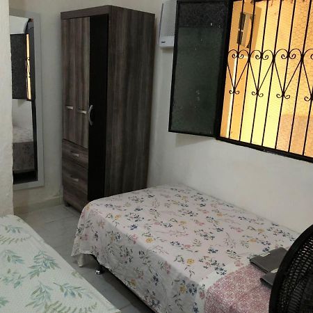 Casa De Hospedes Manaus - Dormitorios Com Cozinha Buitenkant foto